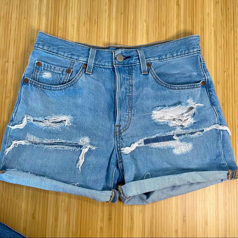 Levi’s 501 Distressed Roll Up Jean Shorts